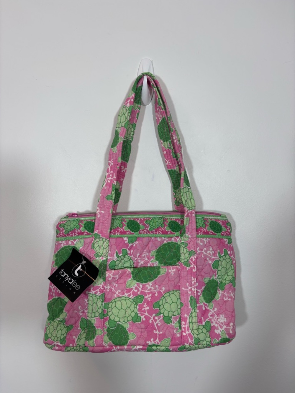Tanya Lee Pink Zipper Tote bag with Green Turtle Print NWT Quilted Novelty